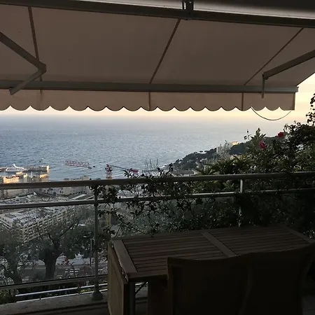 Lägenhet Les Jardins De Monaco Cap-d'Ail